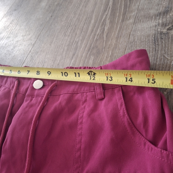 Sold - Picture 3 of 6